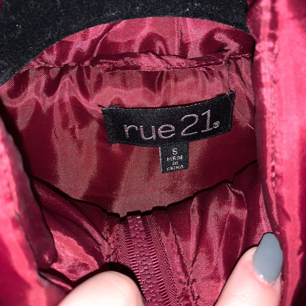 vest - Picture 2 of 3